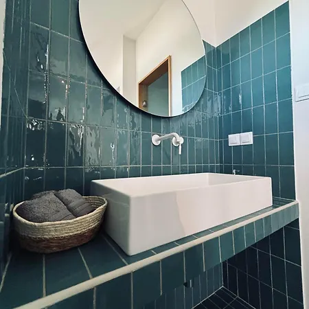 Sunny Nest With A Sea View By Salt Дом отдыха Волос